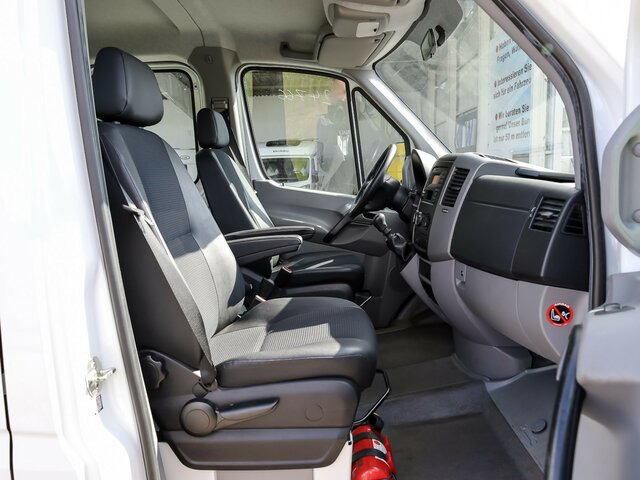 MERCEDES-BENZ Sprinter 316CDI DOKA,Allrad,AHK,Standhzg. - Plachtová dodávka, Dodávkа s dvojitou kabínou: obrázok 2 MERCEDES-BENZ Sprinter 316CDI DOKA,Allrad,AHK,Standhzg. - Plachtová dodávka, Dodávkа s dvojitou kabínou: obrázok 2