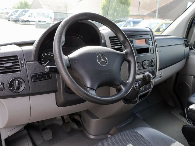 MERCEDES-BENZ Sprinter 316CDI DOKA,Allrad,Klima,AHK3,5To,TCO - Dodávka valník, Dodávkа s dvojitou kabínou: obrázok 4 MERCEDES-BENZ Sprinter 316CDI DOKA,Allrad,Klima,AHK3,5To,TCO - Dodávka valník, Dodávkа s dvojitou kabínou: obrázok 4