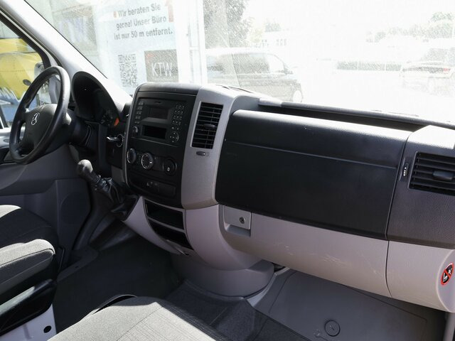 MERCEDES-BENZ Sprinter 316CDI DOKA,Allrad,Klima,Standhzg.... - Dodávka valník, Dodávkа s dvojitou kabínou: obrázok 3 MERCEDES-BENZ Sprinter 316CDI DOKA,Allrad,Klima,Standhzg.... - Dodávka valník, Dodávkа s dvojitou kabínou: obrázok 3