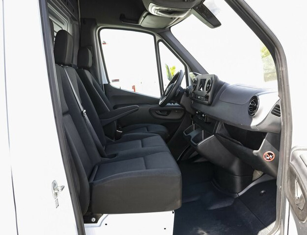 MERCEDES-BENZ Sprinter 317 Maxi,9GTronic,MBUX,Kamera - Furgon: obrázok 3 MERCEDES-BENZ Sprinter 317 Maxi,9GTronic,MBUX,Kamera - Furgon: obrázok 3