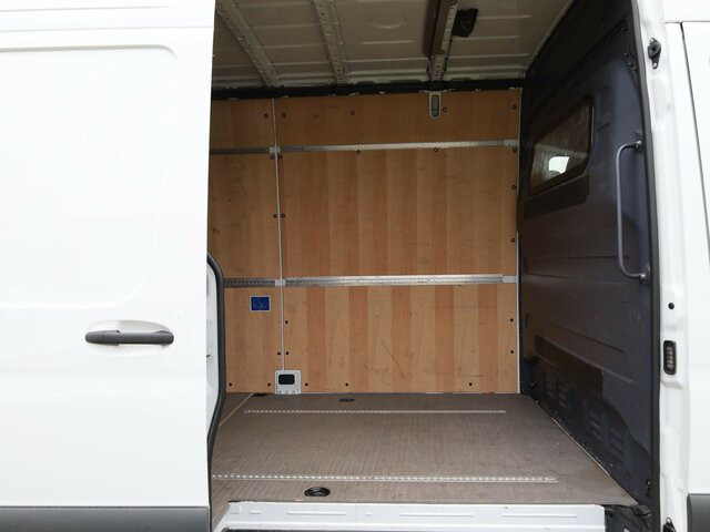 MERCEDES-BENZ Sprinter 317 Maxi,9GTronic,MBUX,Kamera - Furgon: obrázok 2 MERCEDES-BENZ Sprinter 317 Maxi,9GTronic,MBUX,Kamera - Furgon: obrázok 2