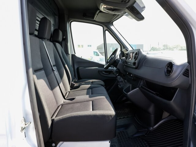 MERCEDES-BENZ Sprinter 317 Maxi,MBUX,Kamera,Tempomat - Furgon: obrázok 3 MERCEDES-BENZ Sprinter 317 Maxi,MBUX,Kamera,Tempomat - Furgon: obrázok 3