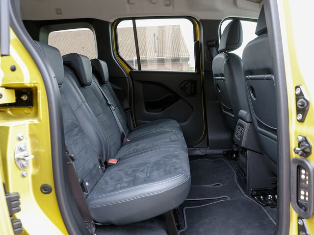 MERCEDES-BENZ T 180 Progressive,AHK,LED,Navi,Kamera,Tempomat - Mikrobus: obrázok 2 MERCEDES-BENZ T 180 Progressive,AHK,LED,Navi,Kamera,Tempomat - Mikrobus: obrázok 2