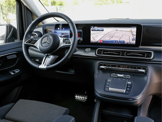 MERCEDES-BENZ V 220 d STYLE kompakt,8Sitzer,Standheizung,AHK - Minibus, Mikrobus: obrázok 4 MERCEDES-BENZ V 220 d STYLE kompakt,8Sitzer,Standheizung,AHK - Minibus, Mikrobus: obrázok 4