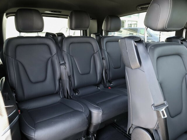 MERCEDES-BENZ V 300 Avantgarde Extralang,2xSchiebetür elektr.... - Minibus, Mikrobus: obrázok 4 MERCEDES-BENZ V 300 Avantgarde Extralang,2xSchiebetür elektr.... - Minibus, Mikrobus: obrázok 4