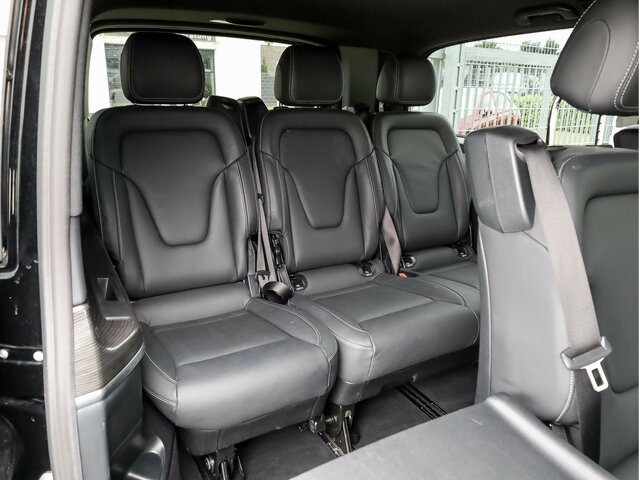 MERCEDES-BENZ V 300 Avantgarde Extralang,Allrad,2Schiebetüren - Minibus, Mikrobus: obrázok 4 MERCEDES-BENZ V 300 Avantgarde Extralang,Allrad,2Schiebetüren - Minibus, Mikrobus: obrázok 4