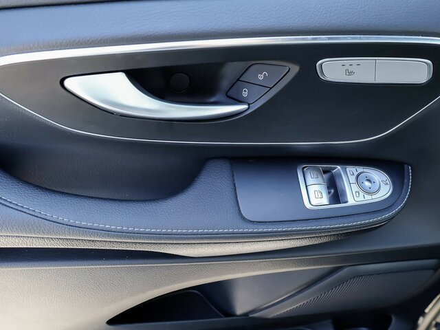 Mikrobus MERCEDES-BENZ V 300 Avantgarde Extralang,Allrad,2Schiebetüren...: obrázok 10 Mikrobus MERCEDES-BENZ V 300 Avantgarde Extralang,Allrad,2Schiebetüren...: obrázok 10