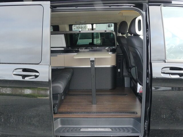 MERCEDES-BENZ V 300 MarcoPolo EDITION,Allrad,EasyUp,Leder,AHK - Minibus, Mikrobus: obrázok 4 MERCEDES-BENZ V 300 MarcoPolo EDITION,Allrad,EasyUp,Leder,AHK - Minibus, Mikrobus: obrázok 4
