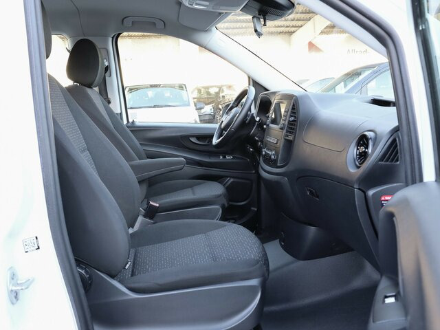 MERCEDES-BENZ Vito 114 TourerPro,Extralang,AMF Rollstuhlrampe... - Mikrobus: obrázok 2 MERCEDES-BENZ Vito 114 TourerPro,Extralang,AMF Rollstuhlrampe... - Mikrobus: obrázok 2