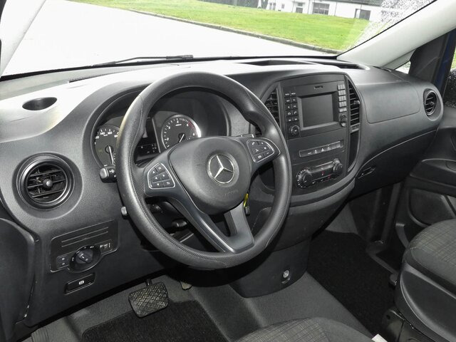 MERCEDES-BENZ Vito 114 TourerPro,Extralang,Desperados,9GTronic - Mikrobus: obrázok 5 MERCEDES-BENZ Vito 114 TourerPro,Extralang,Desperados,9GTronic - Mikrobus: obrázok 5