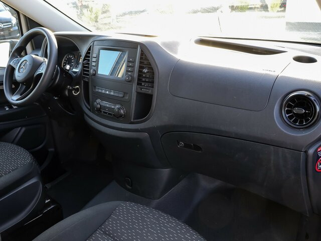 MERCEDES-BENZ Vito 114 TourerPro,lang,Automatik,8Sitze,Kamera... - Mikrobus: obrázok 4 MERCEDES-BENZ Vito 114 TourerPro,lang,Automatik,8Sitze,Kamera... - Mikrobus: obrázok 4