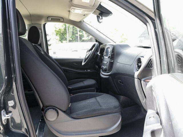 MERCEDES-BENZ Vito 114 TourerPro,lang,Automatik,8Sitze,Kamera - Minibus, Mikrobus: obrázok 2 MERCEDES-BENZ Vito 114 TourerPro,lang,Automatik,8Sitze,Kamera - Minibus, Mikrobus: obrázok 2