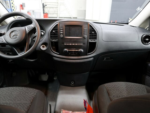 MERCEDES-BENZ Vito 114 TourerPro,lang,Automatik,8Sitze,Kamera... - Minibus, Mikrobus: obrázok 2 MERCEDES-BENZ Vito 114 TourerPro,lang,Automatik,8Sitze,Kamera... - Minibus, Mikrobus: obrázok 2