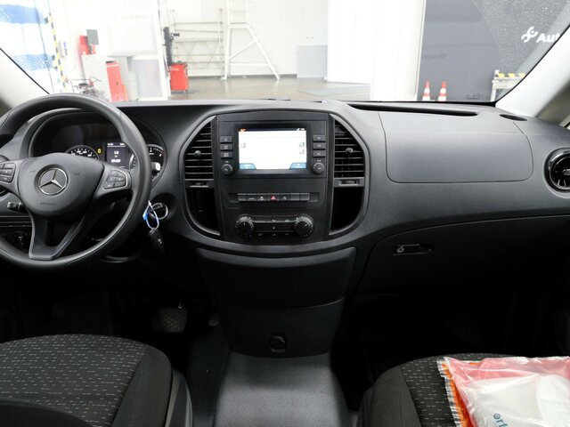 MERCEDES-BENZ Vito 114 TourerPro,lang,Automatik,8Sitze,Kamera... - Mikrobus: obrázok 2 MERCEDES-BENZ Vito 114 TourerPro,lang,Automatik,8Sitze,Kamera... - Mikrobus: obrázok 2