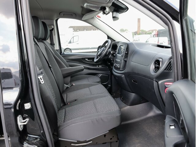MERCEDES-BENZ Vito 116CDI lang,TourerPro,2xKlima,9Sitze,Kamera - Mikrobus: obrázok 3 MERCEDES-BENZ Vito 116CDI lang,TourerPro,2xKlima,9Sitze,Kamera - Mikrobus: obrázok 3