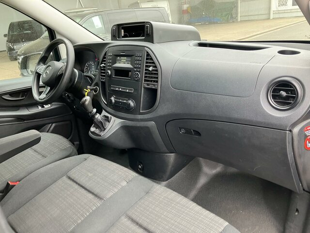 MERCEDES-BENZ Vito114 Mixto Extralang,Klima,Tempomat,Standhzg... - Malá dodávka: obrázok 4 MERCEDES-BENZ Vito114 Mixto Extralang,Klima,Tempomat,Standhzg... - Malá dodávka: obrázok 4