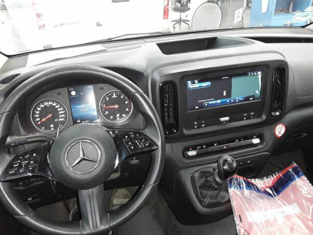 MERCEDES-BENZ Vito116CDI KA lang,Klima,Tempomat,Kamera... - Malá dodávka: obrázok 2 MERCEDES-BENZ Vito116CDI KA lang,Klima,Tempomat,Kamera... - Malá dodávka: obrázok 2