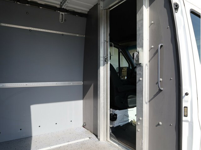MERCEDES-BENZ eSprinter 312 Kasten FWD,3.924mm Radstand - Furgon, Elektrická dodávka: obrázok 3 MERCEDES-BENZ eSprinter 312 Kasten FWD,3.924mm Radstand - Furgon, Elektrická dodávka: obrázok 3