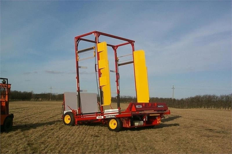 Pomi Kombi-Pack Fabriksny - Obaľovací stroj: obrázok 4 Pomi Kombi-Pack Fabriksny - Obaľovací stroj: obrázok 4
