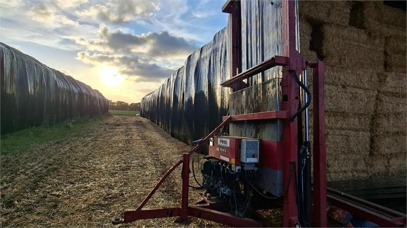 Pomi WRAP 12 - Obaľovací stroj: obrázok 1 Pomi WRAP 12 - Obaľovací stroj: obrázok 1