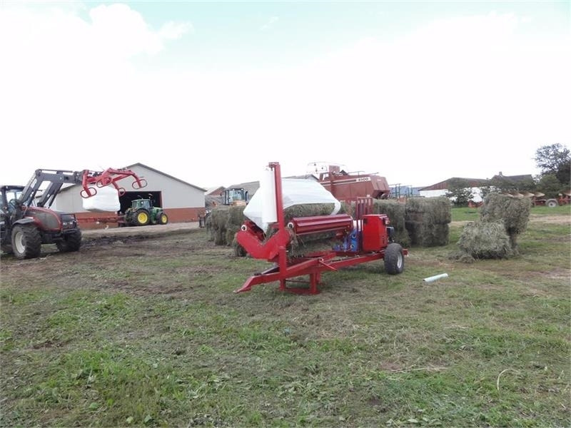 Pomi Wrap 200 - Obaľovací stroj: obrázok 2 Pomi Wrap 200 - Obaľovací stroj: obrázok 2