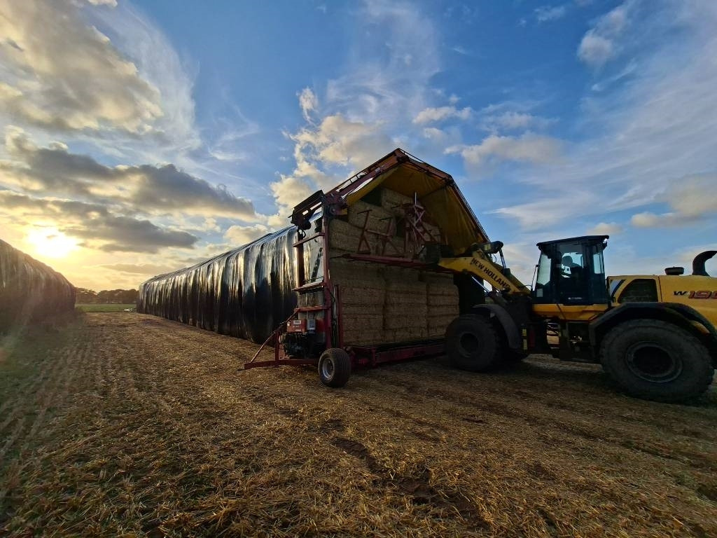 Pomi Wrap 7 - Obaľovací stroj: obrázok 3 Pomi Wrap 7 - Obaľovací stroj: obrázok 3