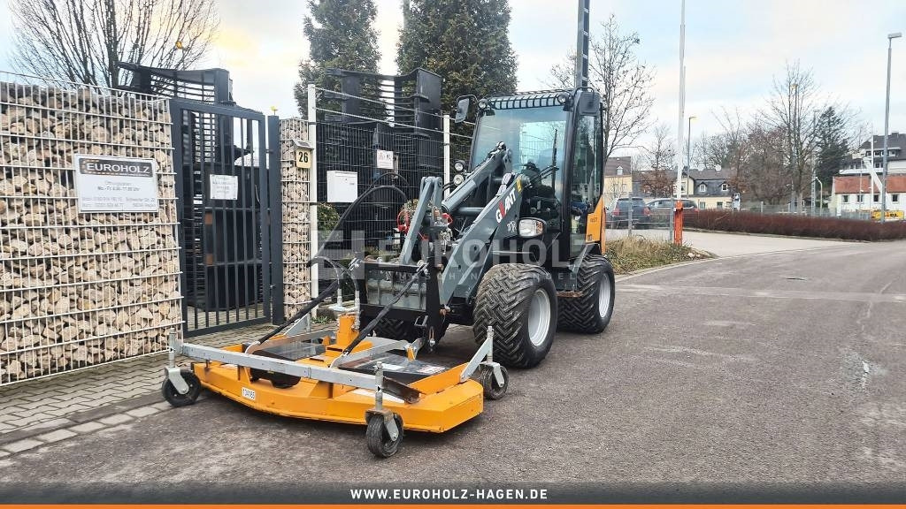 GiANT Radlader V452T, Bodenfräse, Mähwerk, Frontschaufel - Kĺbový nakladač: obrázok 3 GiANT Radlader V452T, Bodenfräse, Mähwerk, Frontschaufel - Kĺbový nakladač: obrázok 3