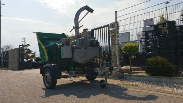 Holzhäcksler HS 170M nur 323 Bh - Drtič konárov: obrázok 4 Holzhäcksler HS 170M nur 323 Bh - Drtič konárov: obrázok 4