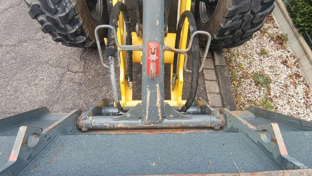 Kramer 680 Allrad, hydr. Schnellwechsler, Frontschaufel - Kolesový nakladač: obrázok 5 Kramer 680 Allrad, hydr. Schnellwechsler, Frontschaufel - Kolesový nakladač: obrázok 5