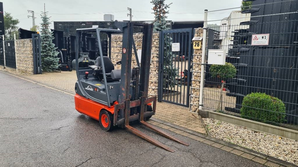 Linde E 14-02, Tripplex bis 4,5 m, Hubkraft 1.400 kg - Elektrický vysokozdvižný vozík: obrázok 5 Linde E 14-02, Tripplex bis 4,5 m, Hubkraft 1.400 kg - Elektrický vysokozdvižný vozík: obrázok 5