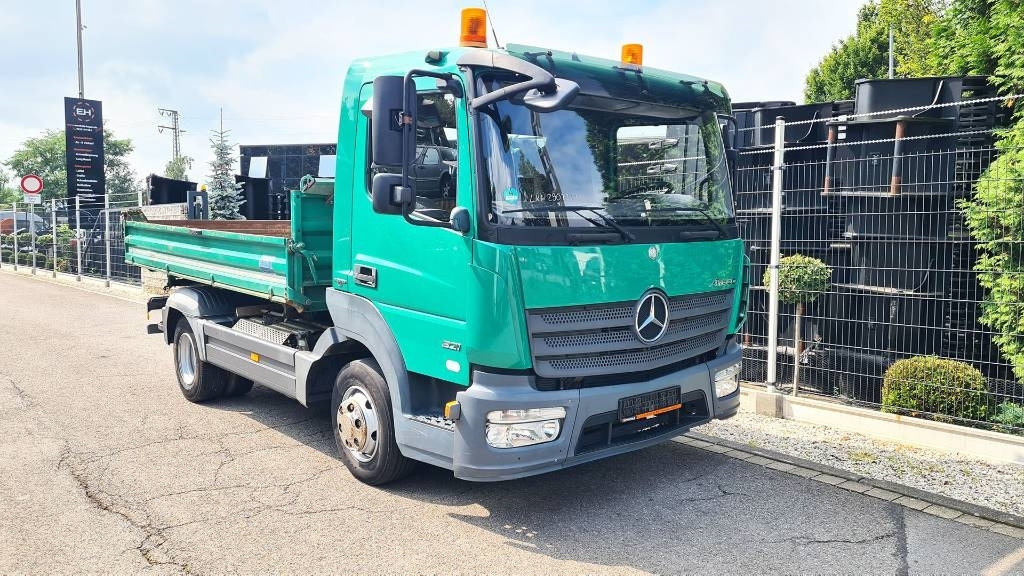 Mercedes-Benz Atego 821, 3-Seiten Meiller, Alubordwände, Kipper - Hákový nosič kontajnerov: obrázok 4 Mercedes-Benz Atego 821, 3-Seiten Meiller, Alubordwände, Kipper - Hákový nosič kontajnerov: obrázok 4
