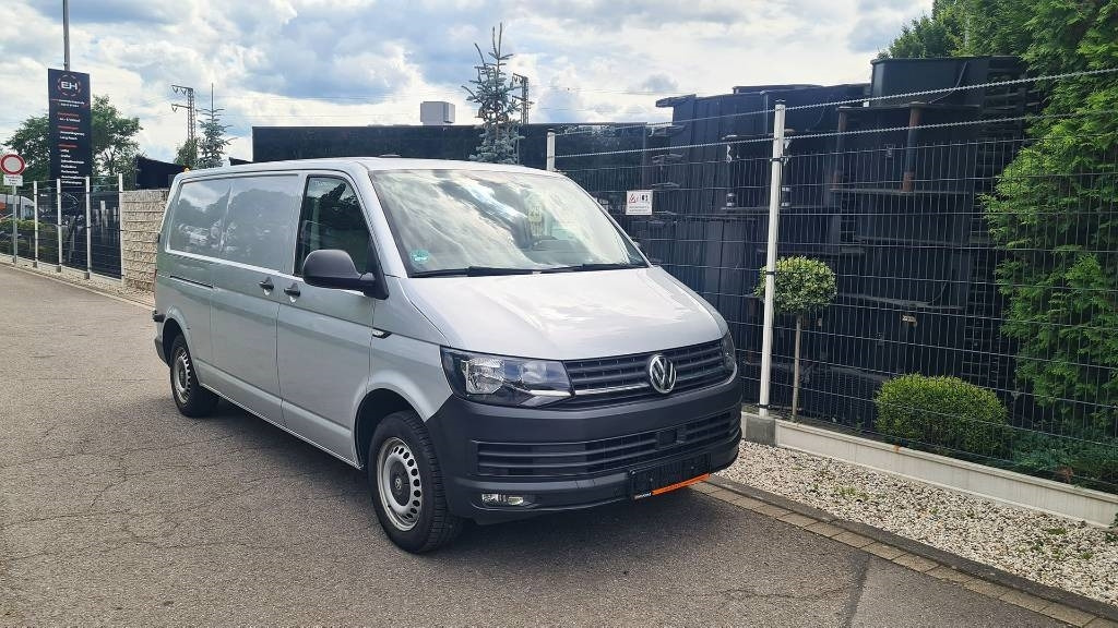 Volkswagen T6 2.0 TDI Kasten- Werkstattwagen, Klima, 3-Sitzer - Malá dodávka: obrázok 4 Volkswagen T6 2.0 TDI Kasten- Werkstattwagen, Klima, 3-Sitzer - Malá dodávka: obrázok 4