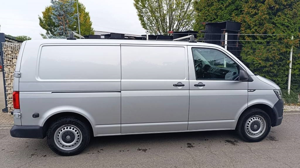 Volkswagen Transporter T6 TDI, Werkstattschränke Standheizung - Dodávka skriňová nadstavba: obrázok 2 Volkswagen Transporter T6 TDI, Werkstattschränke Standheizung - Dodávka skriňová nadstavba: obrázok 2
