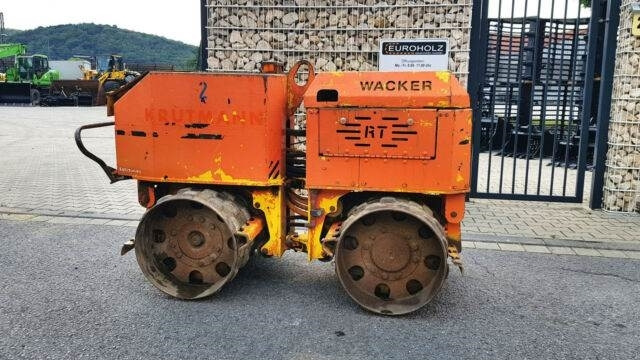 Wacker RT 820 Walze Fernbedienung Rüttelwalze - Vibračná doska: obrázok 2 Wacker RT 820 Walze Fernbedienung Rüttelwalze - Vibračná doska: obrázok 2