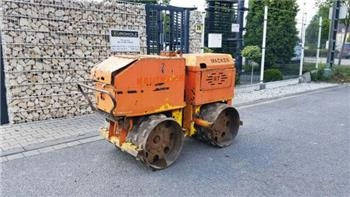 Wacker RT 820 Walze Fernbedienung Rüttelwalze - Vibračná doska: obrázok 1 Wacker RT 820 Walze Fernbedienung Rüttelwalze - Vibračná doska: obrázok 1