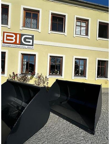 Big Volumenschaufel 200 cm mit Kramer Aufnahme - Lyžica: obrázok 2 Big Volumenschaufel 200 cm mit Kramer Aufnahme - Lyžica: obrázok 2