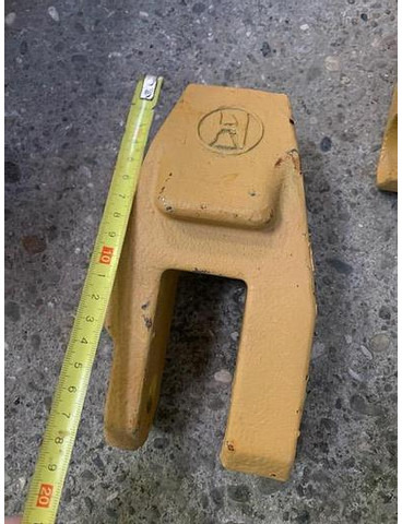 Hammer Mustang RH25 Abbruchpulverisierer Zahn zu Abbruchpulverisierer passend zu RH25 - Hydraulické kladivo: obrázok 1 Hammer Mustang RH25 Abbruchpulverisierer Zahn zu Abbruchpulverisierer passend zu RH25 - Hydraulické kladivo: obrázok 1