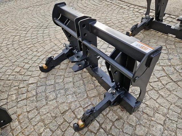 BIG Euro Adapter mit 3 Punkt Aufnahme - Príslušenstvo: obrázok 3 BIG Euro Adapter mit 3 Punkt Aufnahme - Príslušenstvo: obrázok 3