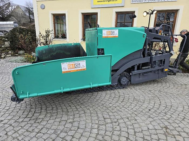 Vögele Super 800 Asphaltfertiger - Asfaltovací stroj: obrázok 1 Vögele Super 800 Asphaltfertiger - Asfaltovací stroj: obrázok 1