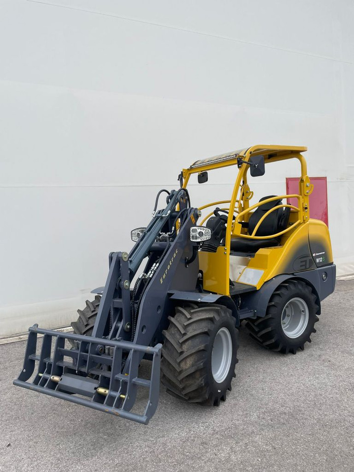 Eurotrac Eurotrac 820/W12S - Kolesový nakladač: obrázok 3 Eurotrac Eurotrac 820/W12S - Kolesový nakladač: obrázok 3