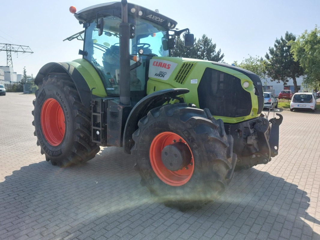 CLAAS Axion 850 - Traktor: obrázok 5 CLAAS Axion 850 - Traktor: obrázok 5