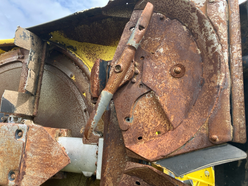 Kombajn John Deere 8600 mit Kemper 460 StalkBuster und 639 PickUp: obrázok 18 Kombajn John Deere 8600 mit Kemper 460 StalkBuster und 639 PickUp: obrázok 18