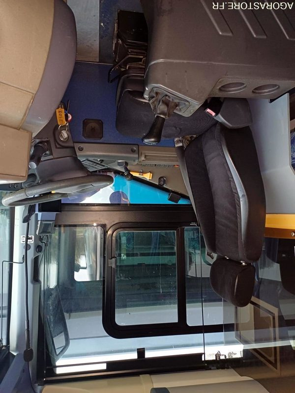 3102_AC-666-CL_IRISBUS CROSSWAY_VENDU NON ROULANT - Autokar: obrázok 3 3102_AC-666-CL_IRISBUS CROSSWAY_VENDU NON ROULANT - Autokar: obrázok 3