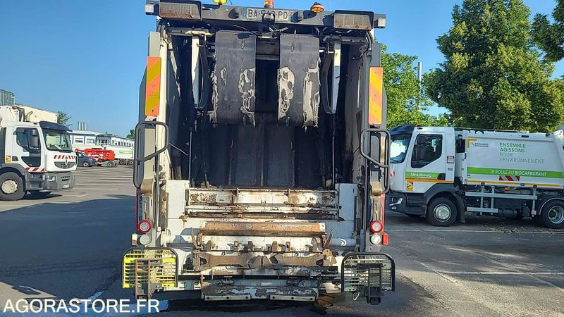 BA 543 PD - MERCEDES ECONIC 2633 - 2010 - 256434KM - Auto na odvoz odpadu: obrázok 3 BA 543 PD - MERCEDES ECONIC 2633 - 2010 - 256434KM - Auto na odvoz odpadu: obrázok 3