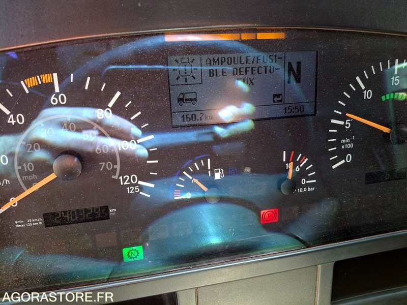 BOM Mercedes Econic 2013 240330 kms - Auto na odvoz odpadu: obrázok 4 BOM Mercedes Econic 2013 240330 kms - Auto na odvoz odpadu: obrázok 4