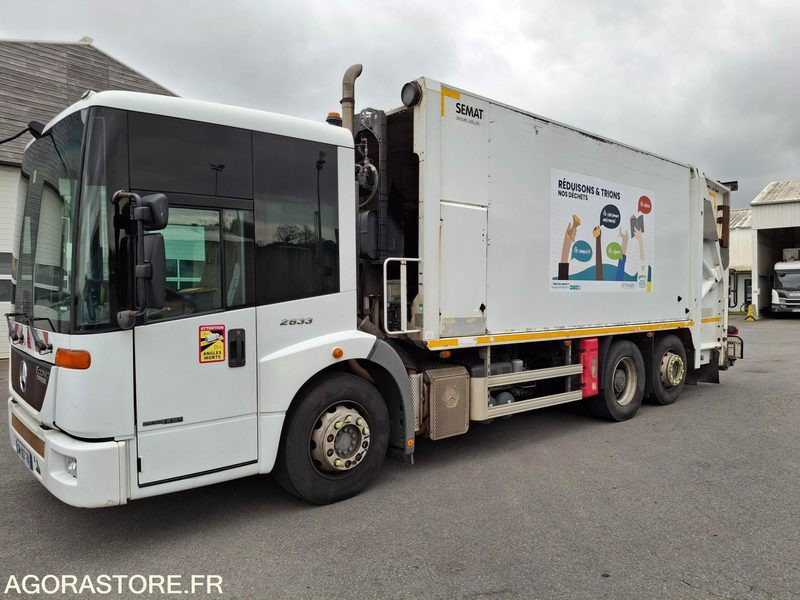 BOM Mercedes Econic 292045 kms 2013 - Auto na odvoz odpadu: obrázok 3 BOM Mercedes Econic 292045 kms 2013 - Auto na odvoz odpadu: obrázok 3