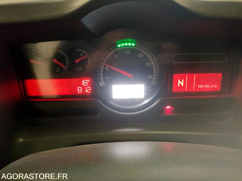 BOM Renault 26 tonnes - Auto na odvoz odpadu: obrázok 5 BOM Renault 26 tonnes - Auto na odvoz odpadu: obrázok 5