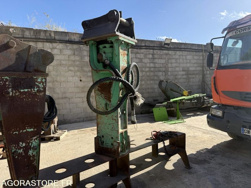 BRH MONTABERT - Hydraulické kladivo: obrázok 1 BRH MONTABERT - Hydraulické kladivo: obrázok 1