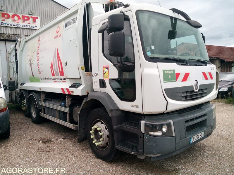 Bom Renault 320DXI - Auto na odvoz odpadu: obrázok 2 Bom Renault 320DXI - Auto na odvoz odpadu: obrázok 2