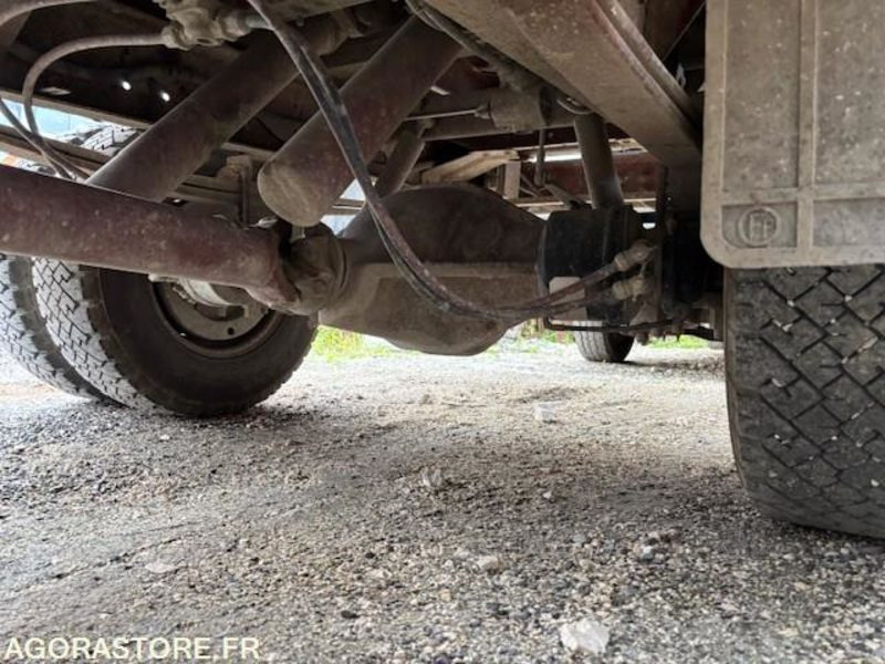 Sklápač CAMION BENNE RENAULT S135 MIDLINER 1995 204000 KM: obrázok 6